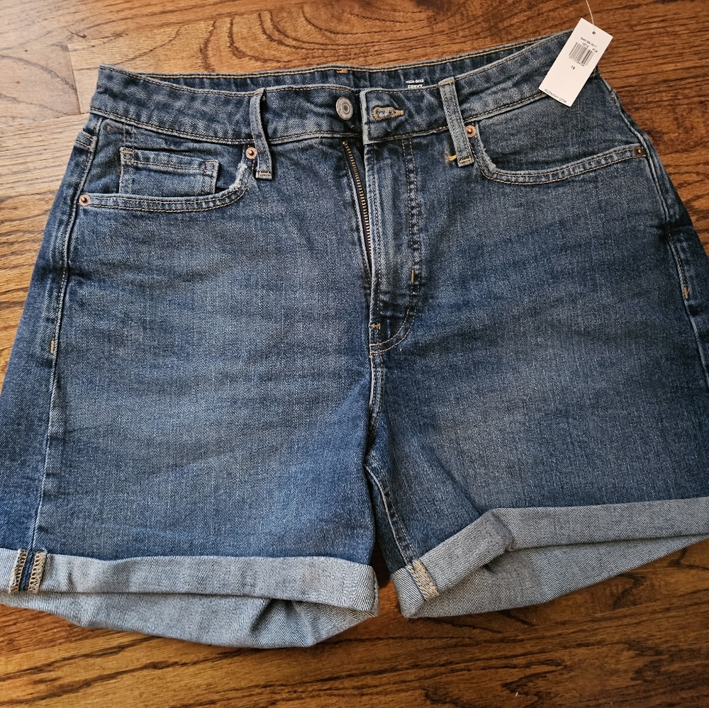 Old Navy denim shorts